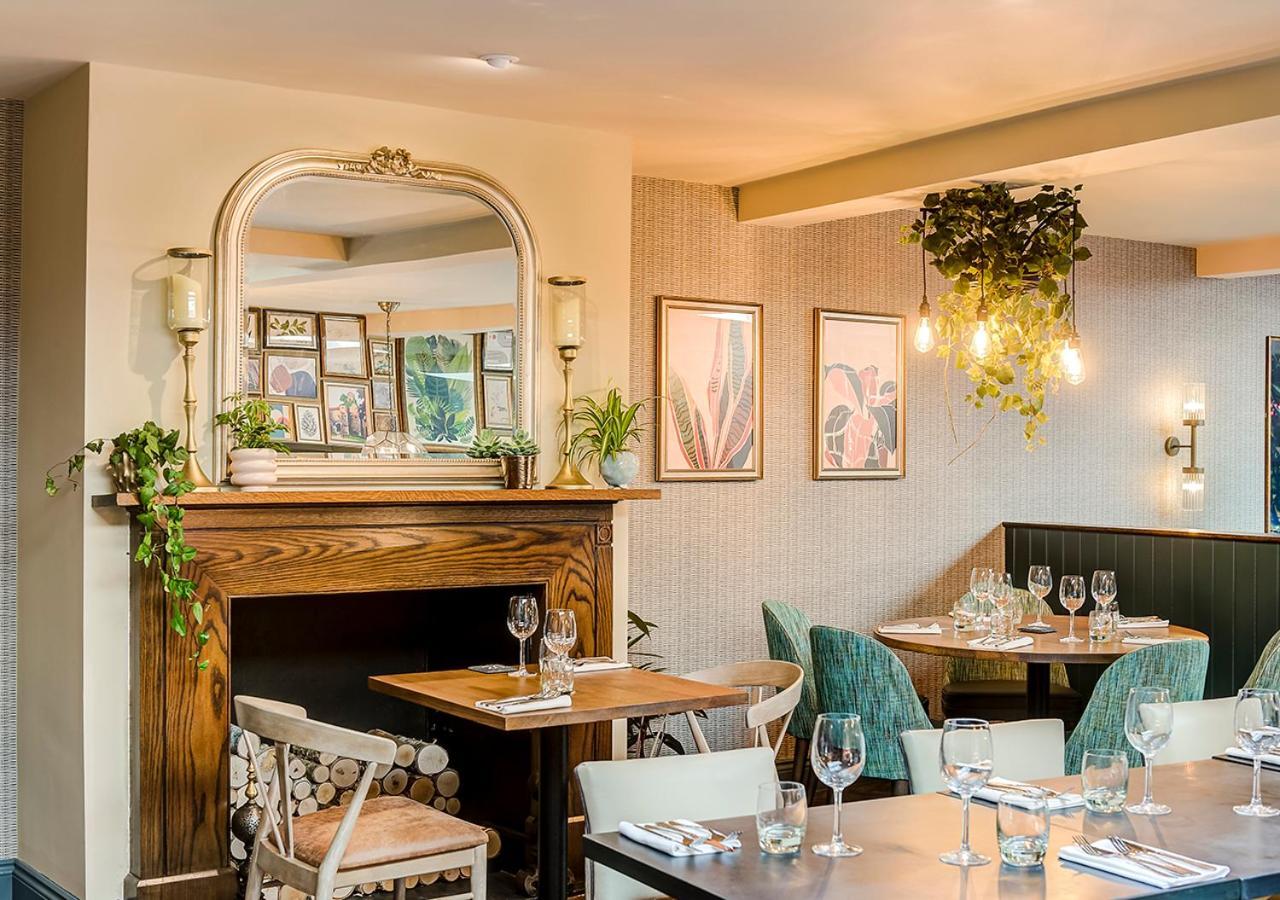 The George Hotel Colchester Bagian luar foto