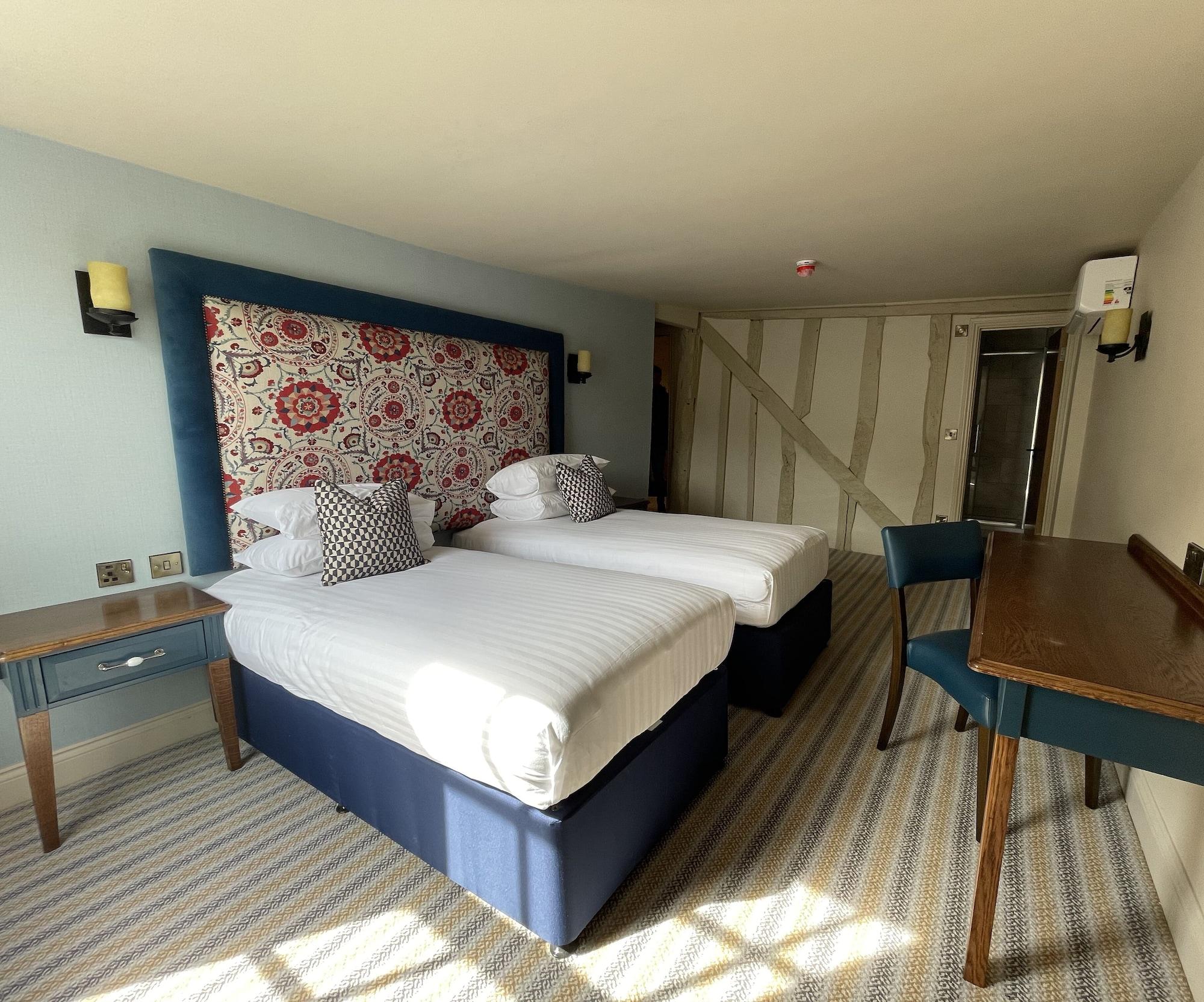 The George Hotel Colchester Bagian luar foto